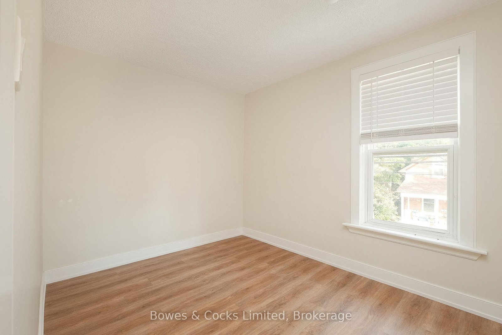 383-387 Mark Street • Peterborough, ON photo 14