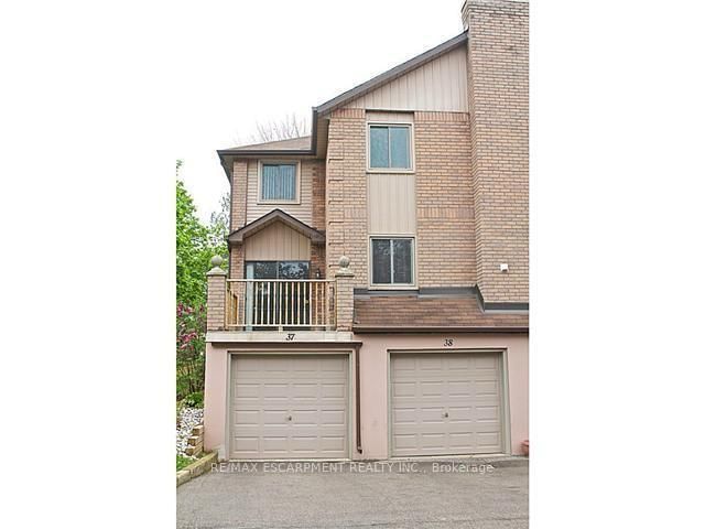 38 - 38 Elora Drive