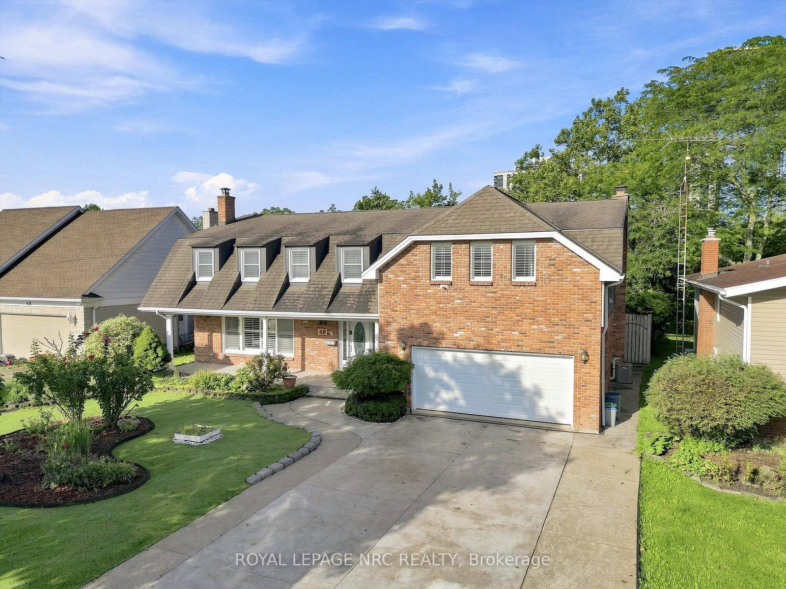 46 Adelene Crescent • St. Catharines, ON photo 1