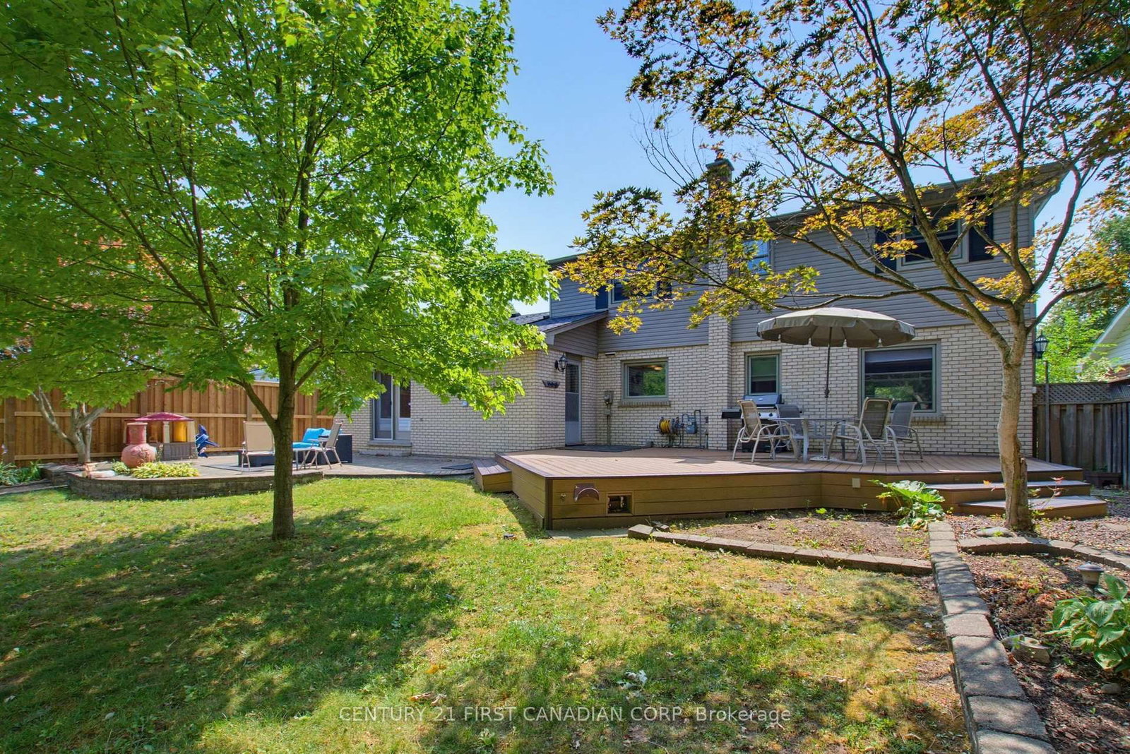 8 Meridene Crescent E • London North, ON photo 27