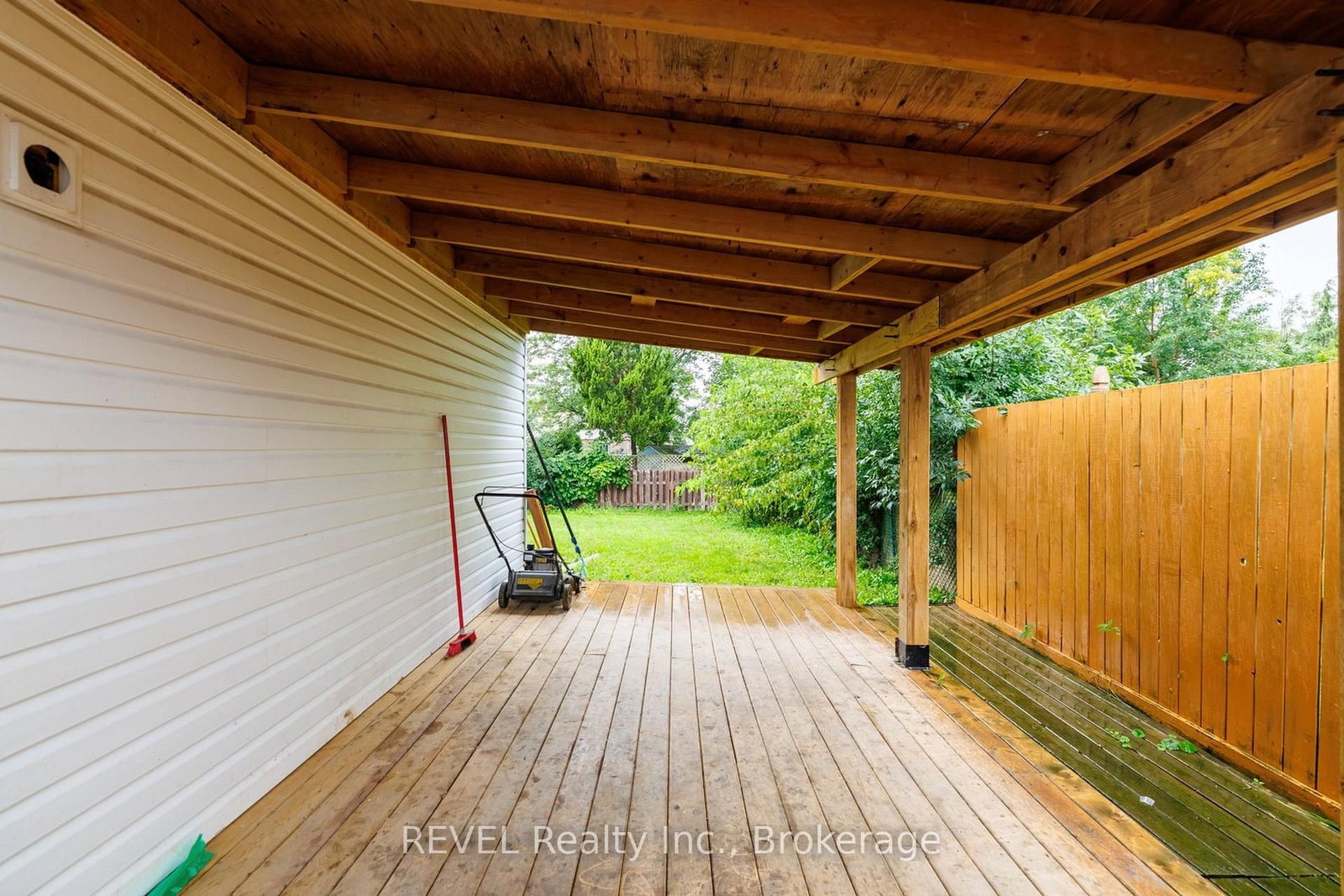 97 Tupper Drive • Thorold, ON photo 24