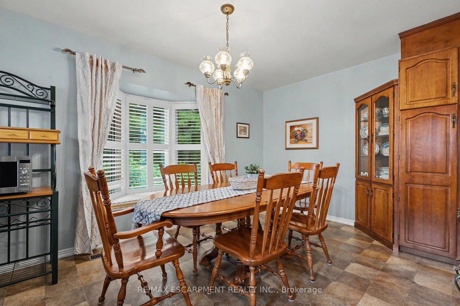 11 Miller Drive • Hamilton, ON photo 15