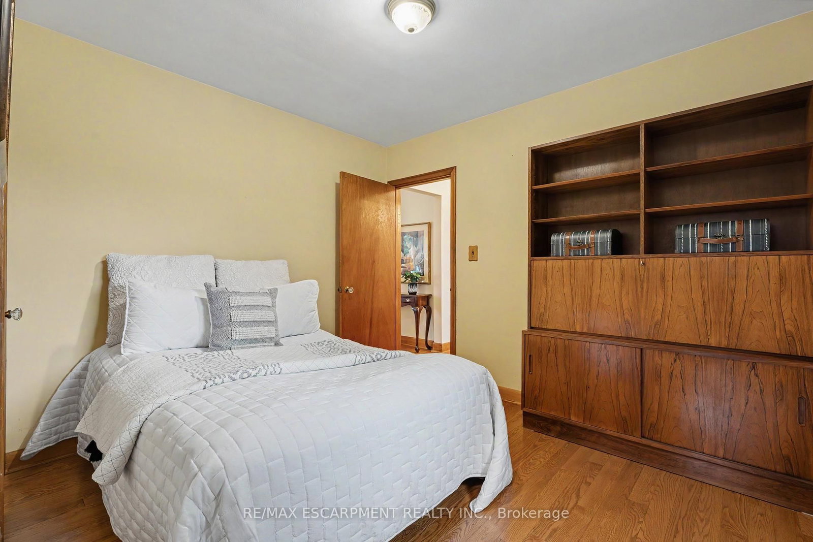 11 Miller Drive • Hamilton, ON photo 21
