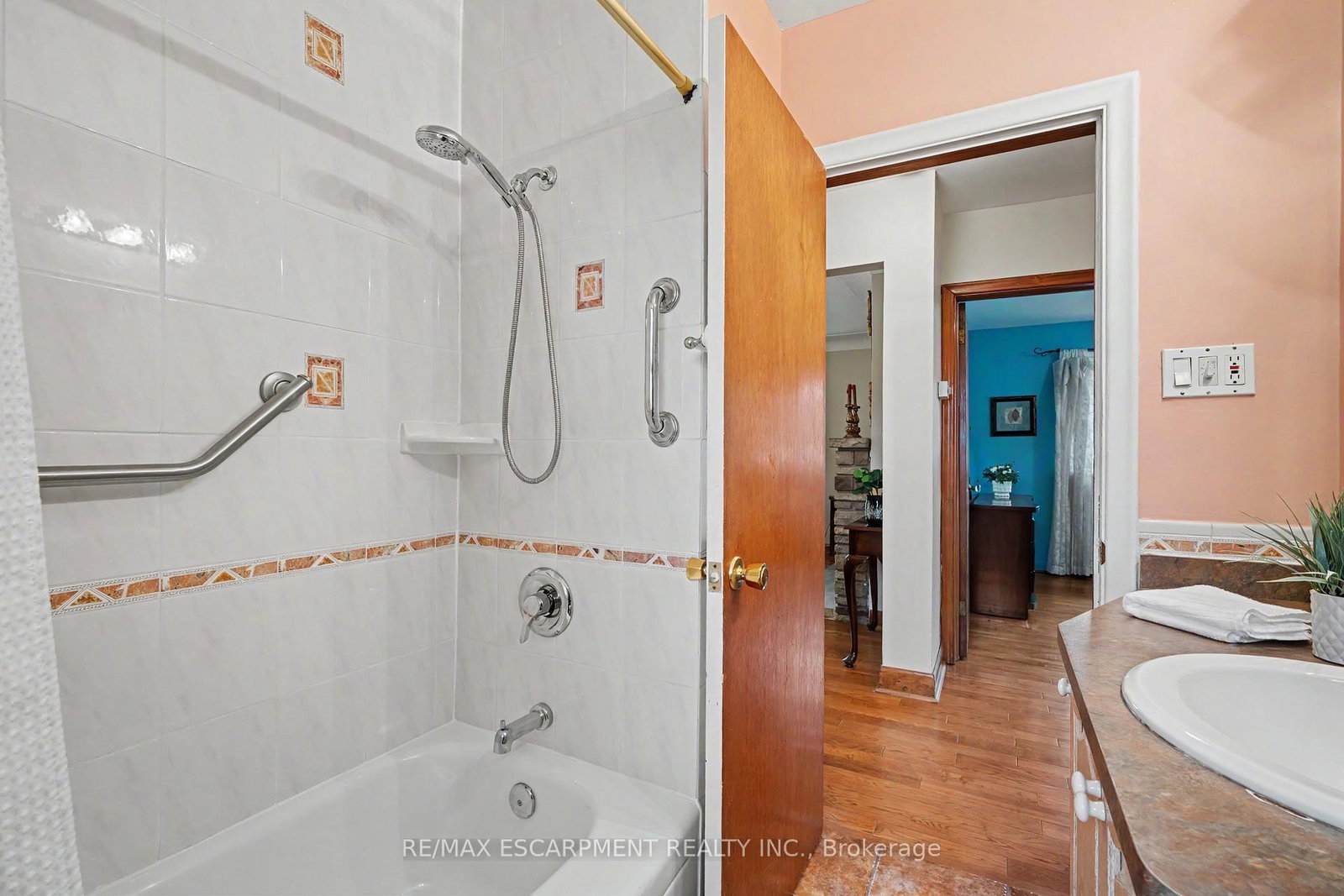 11 Miller Drive • Hamilton, ON photo 26