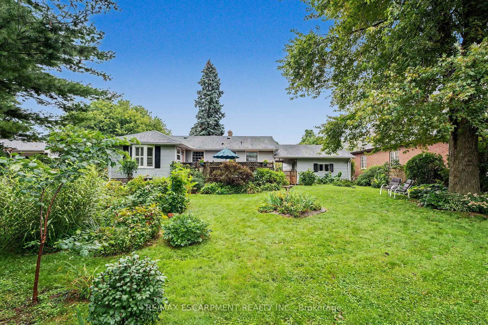 11 Miller Drive • Hamilton, ON photo 37