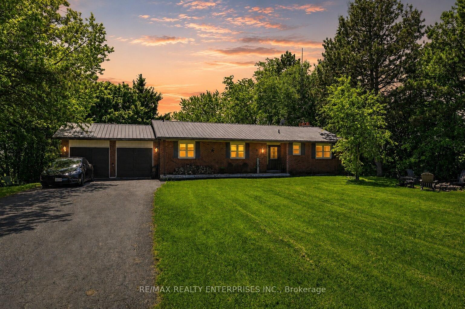 6543 Chippewa Road E • Hamilton, ON photo 1