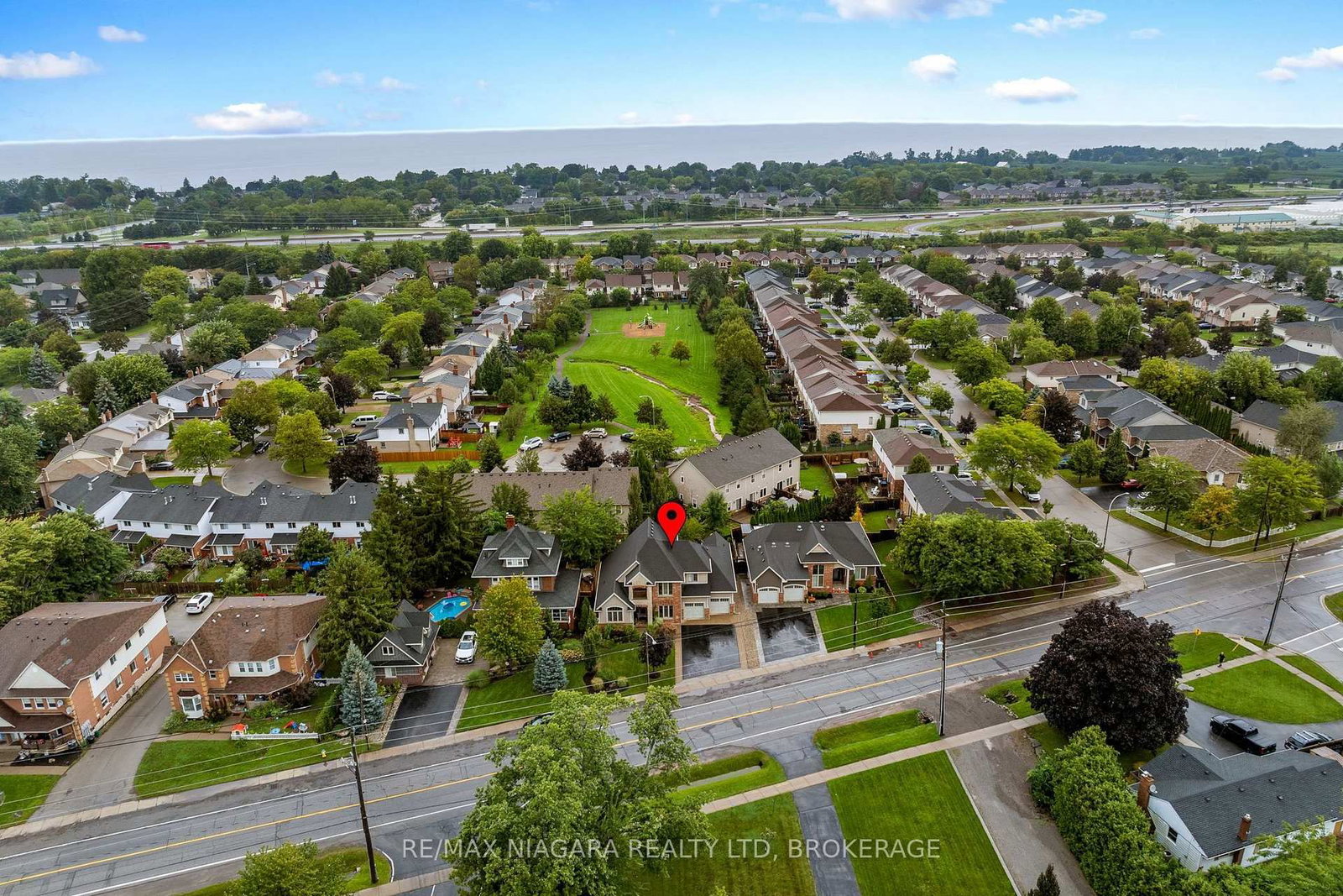 303 Main Street E • Grimsby, ON photo 44