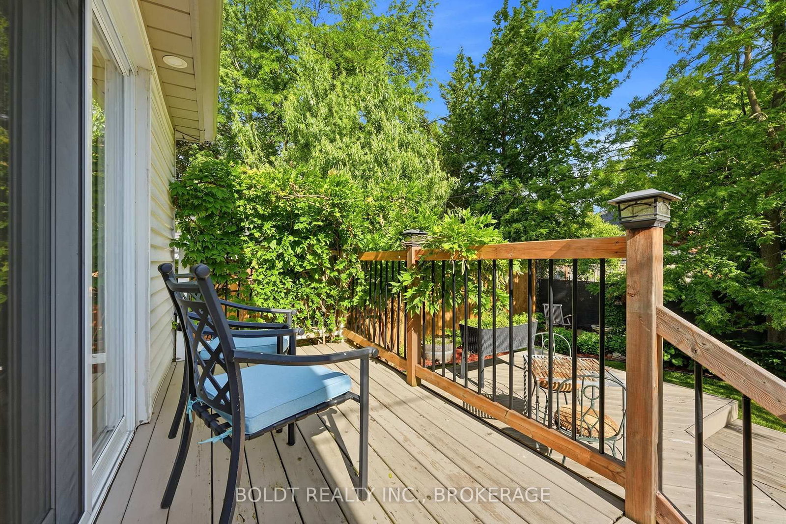 9 Woodgate Avenue • St. Catharines, ON photo 30