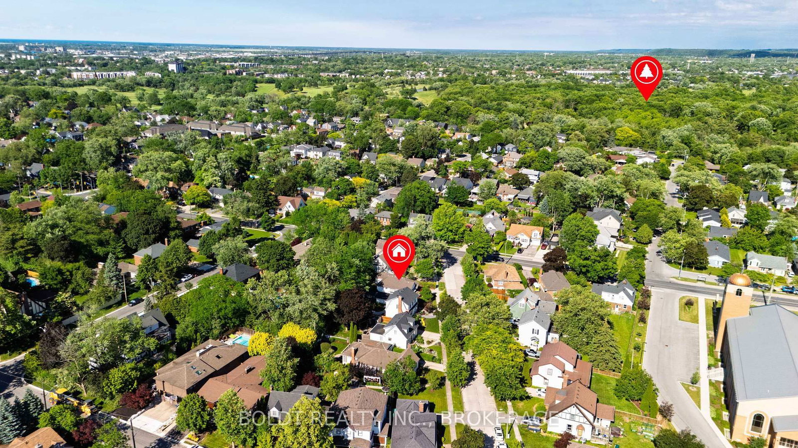 9 Woodgate Avenue • St. Catharines, ON photo 42