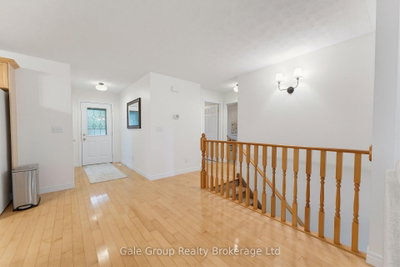 471 Ontario Street • Woodstock, ON photo 7