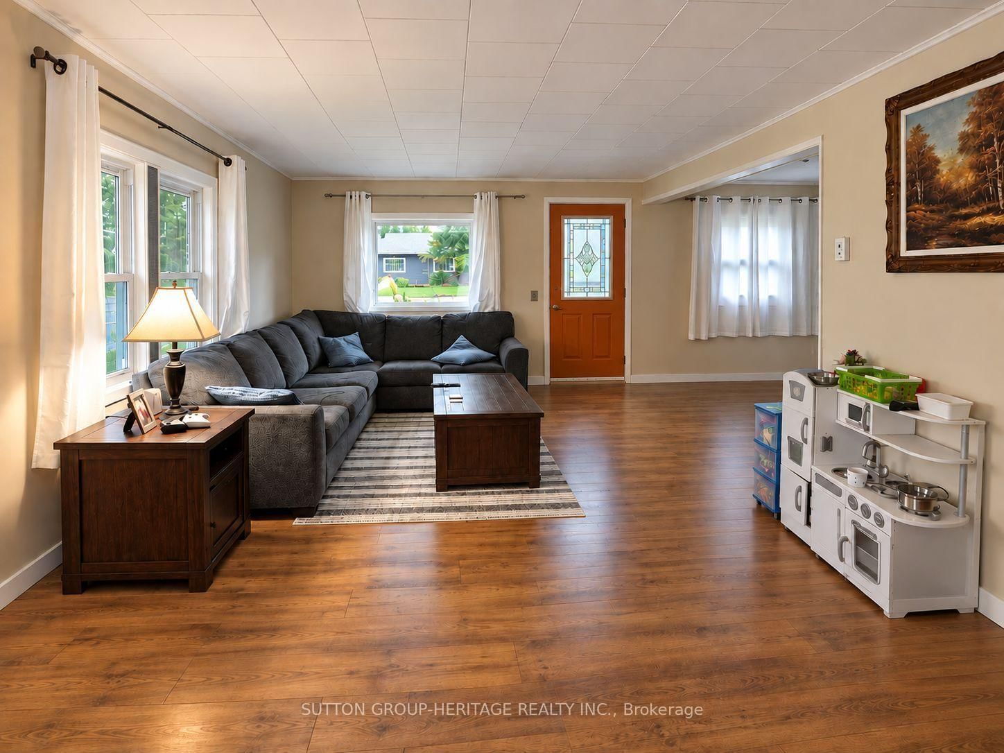 253 Sidney Street • Quinte West, ON photo 14