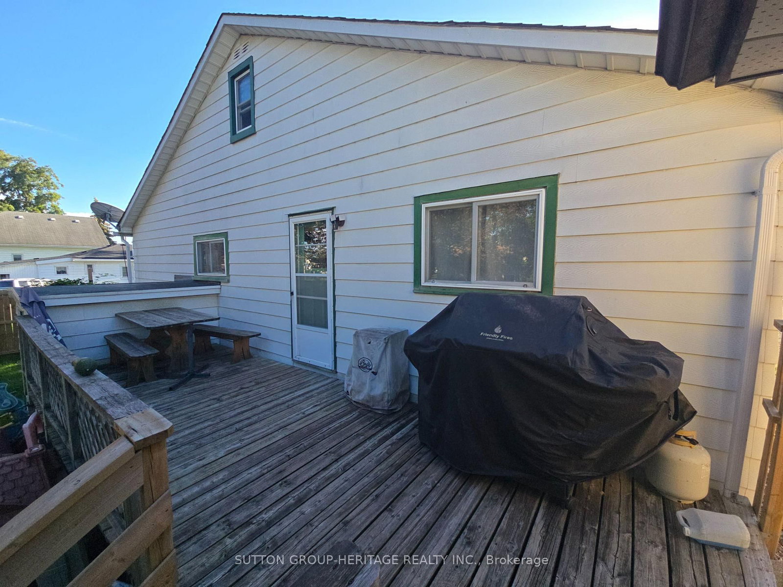 253 Sidney Street • Quinte West, ON photo 6