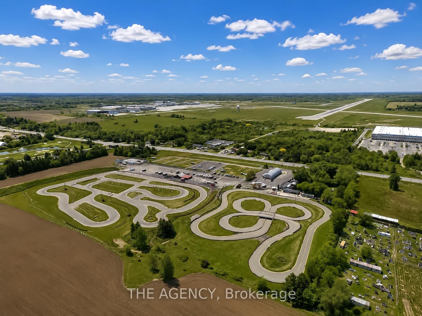 2696 HIGHWAY 6 • Hamilton, ON photo 47
