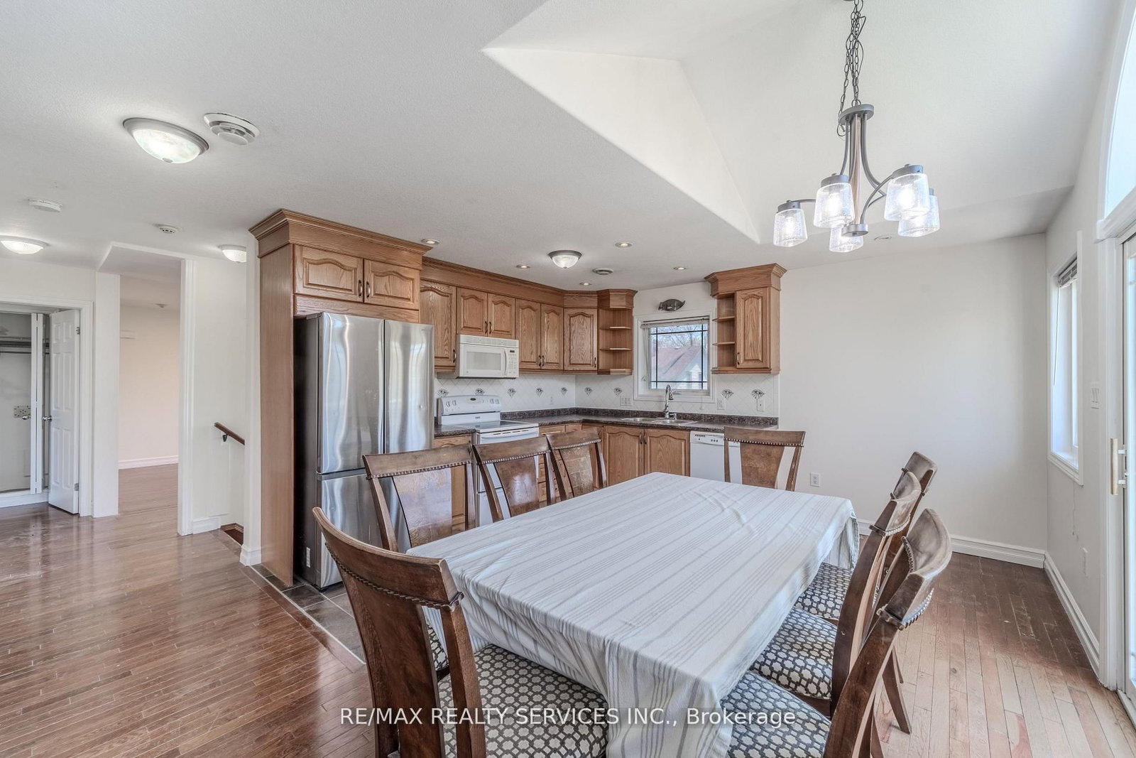 8006 Norton Street S • Niagara Falls, ON photo 30