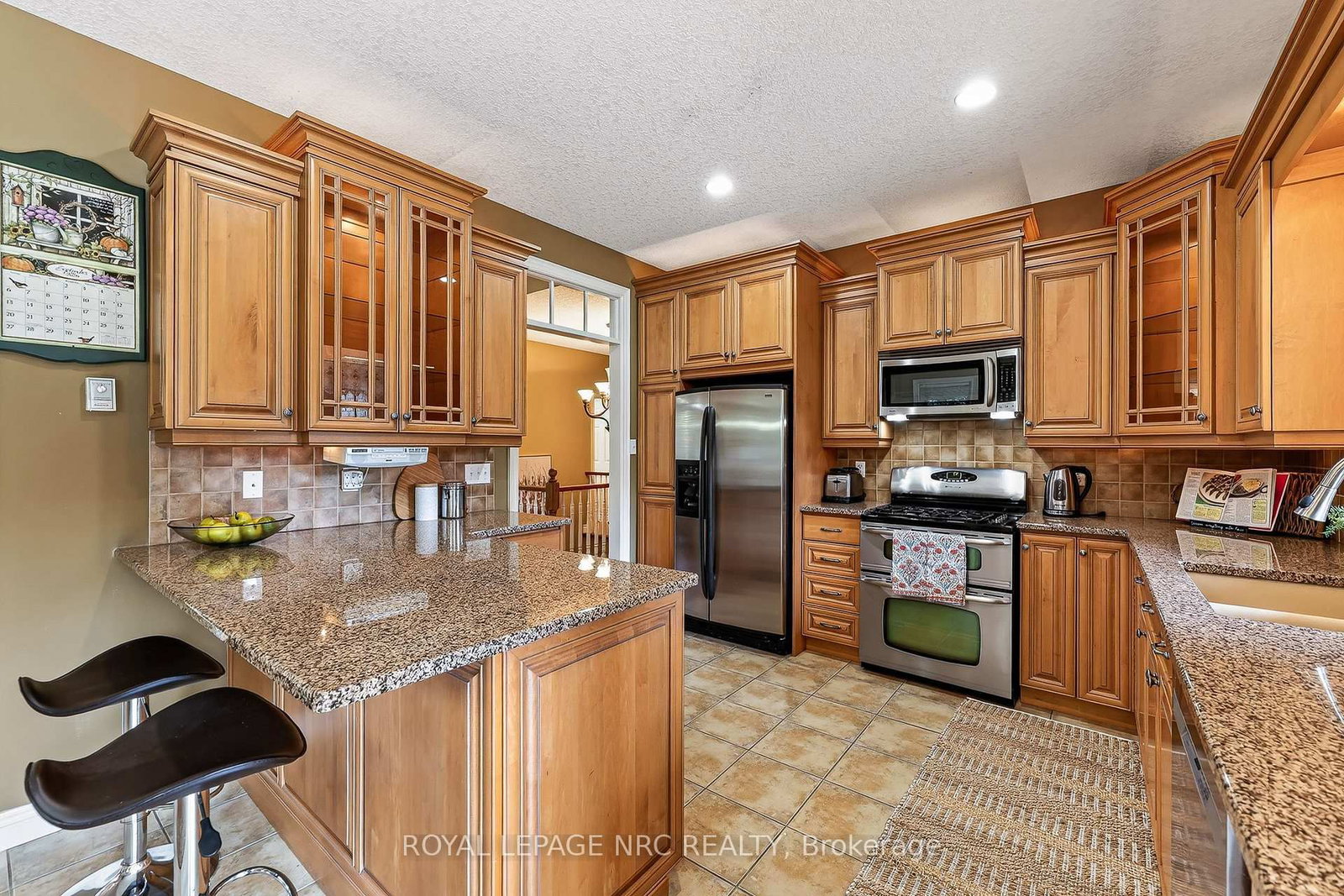 400 Lakeview Drive • Woodstock, ON photo 13