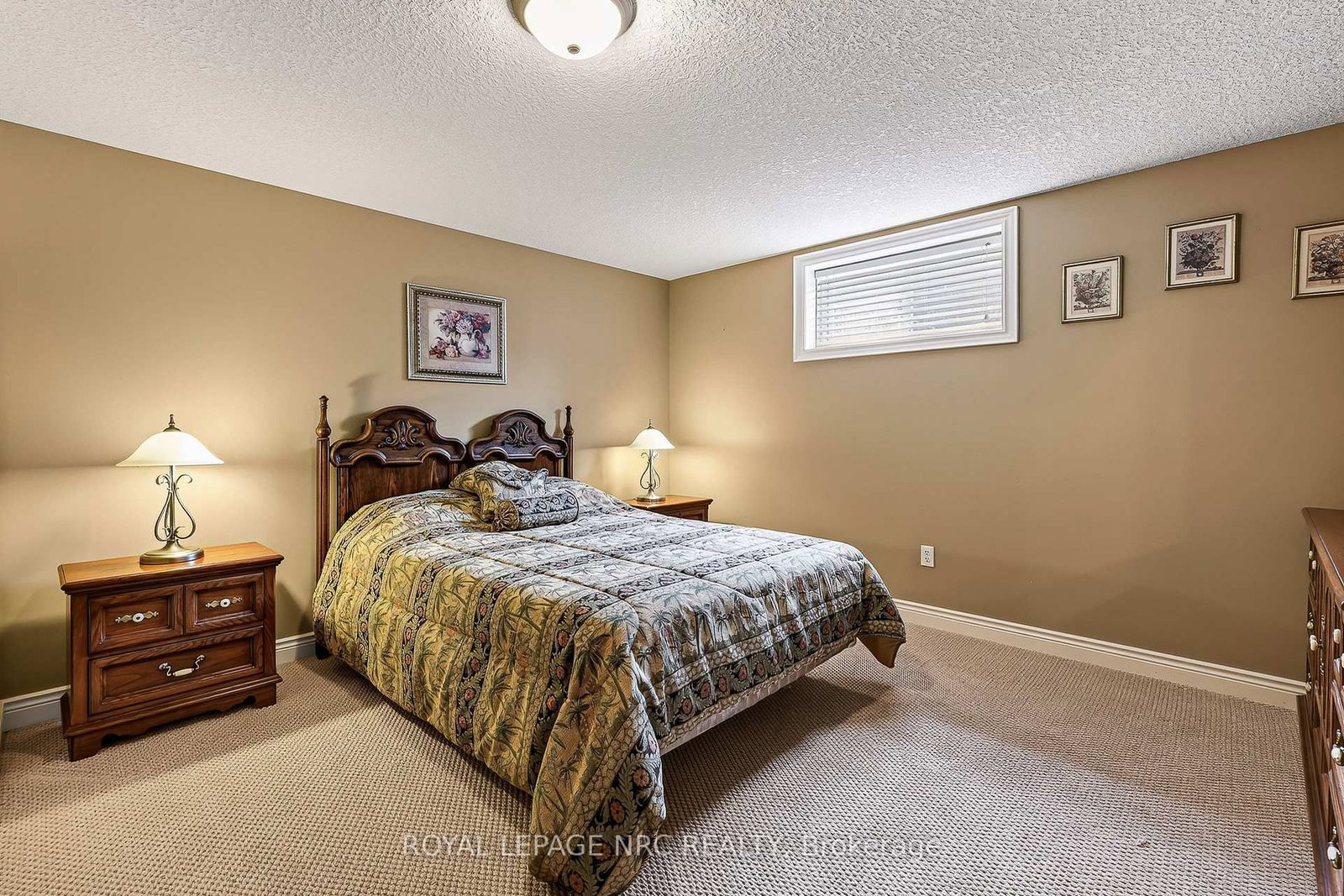 400 Lakeview Drive • Woodstock, ON photo 32