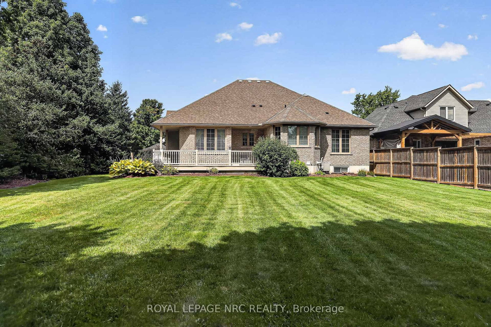 400 Lakeview Drive • Woodstock, ON photo 37