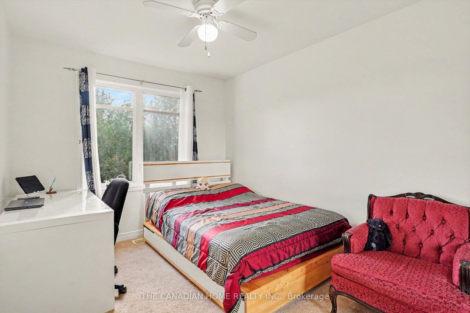 266 Parkin Circle • Ottawa, ON photo 14