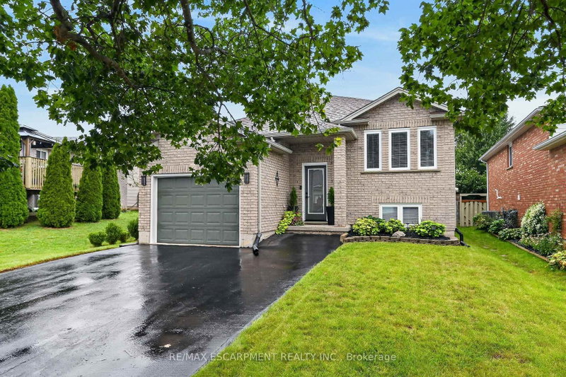 34 Brewster Way