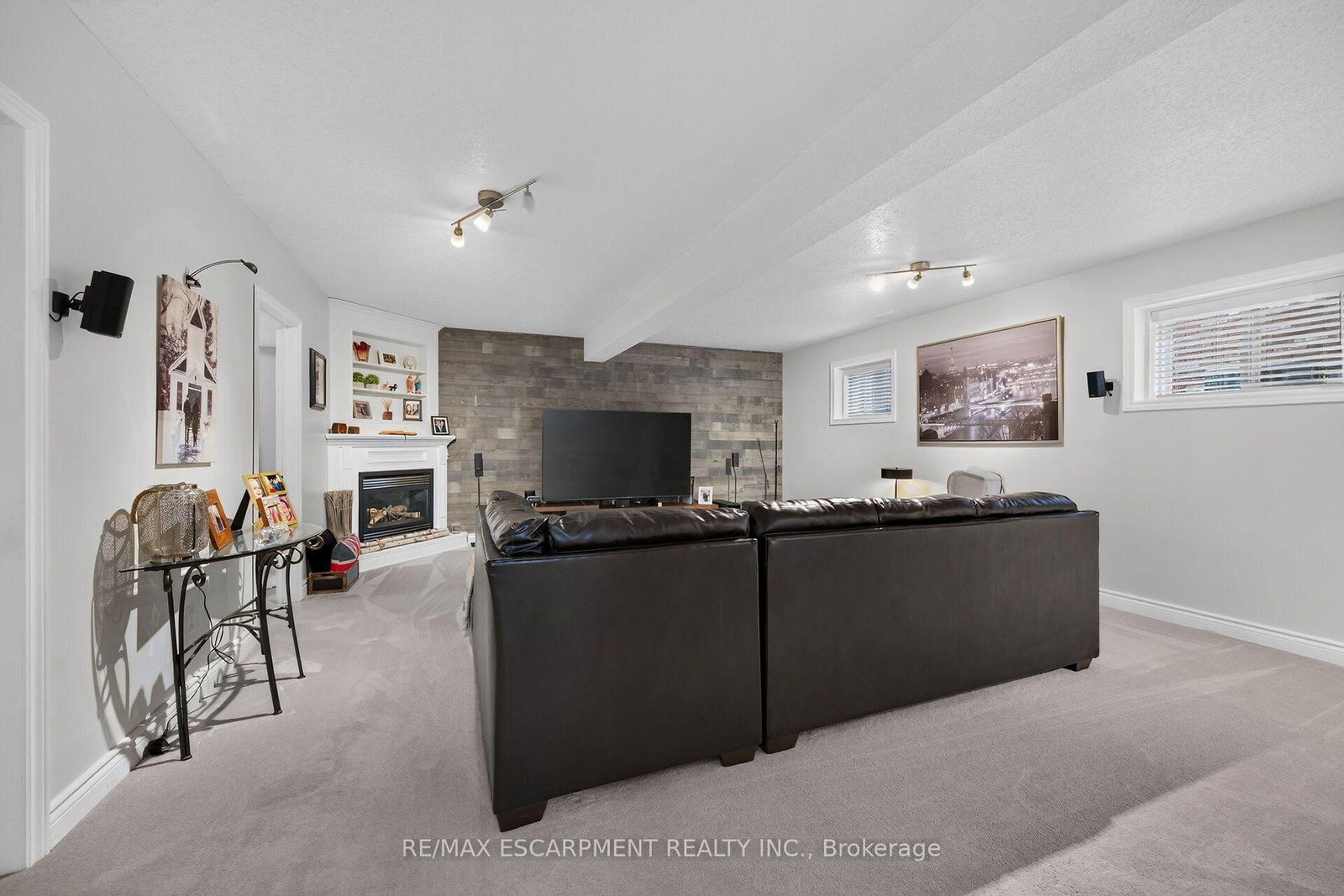 34 Brewster Way • Brantford, ON photo 25