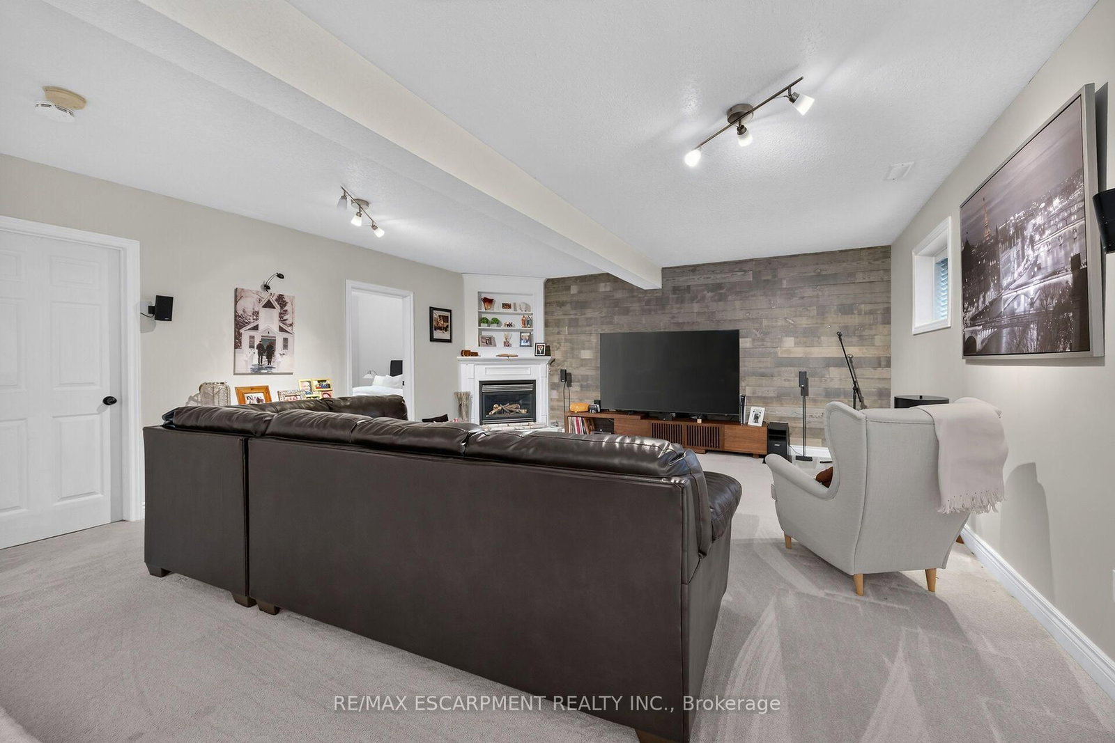 34 Brewster Way • Brantford, ON photo 26