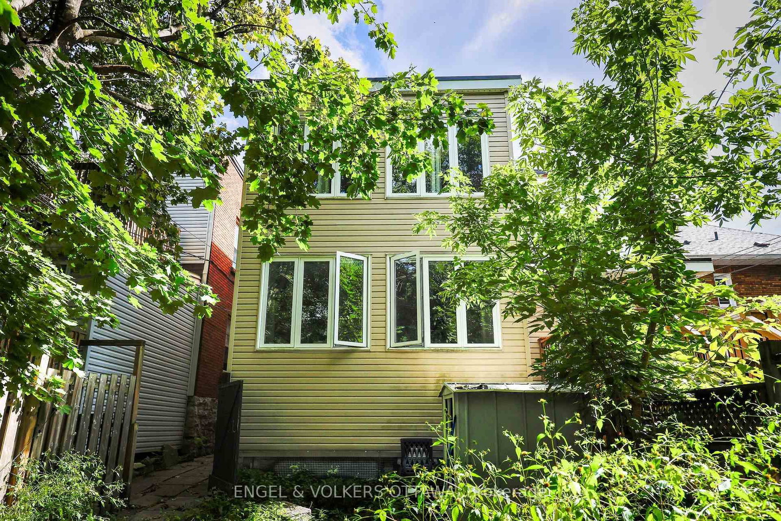251 Arlington Avenue • Ottawa, ON photo 30