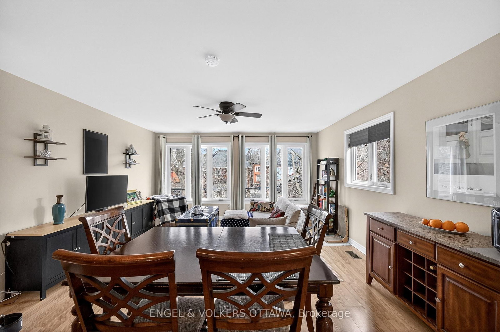 251 Arlington Avenue • Ottawa, ON photo 4