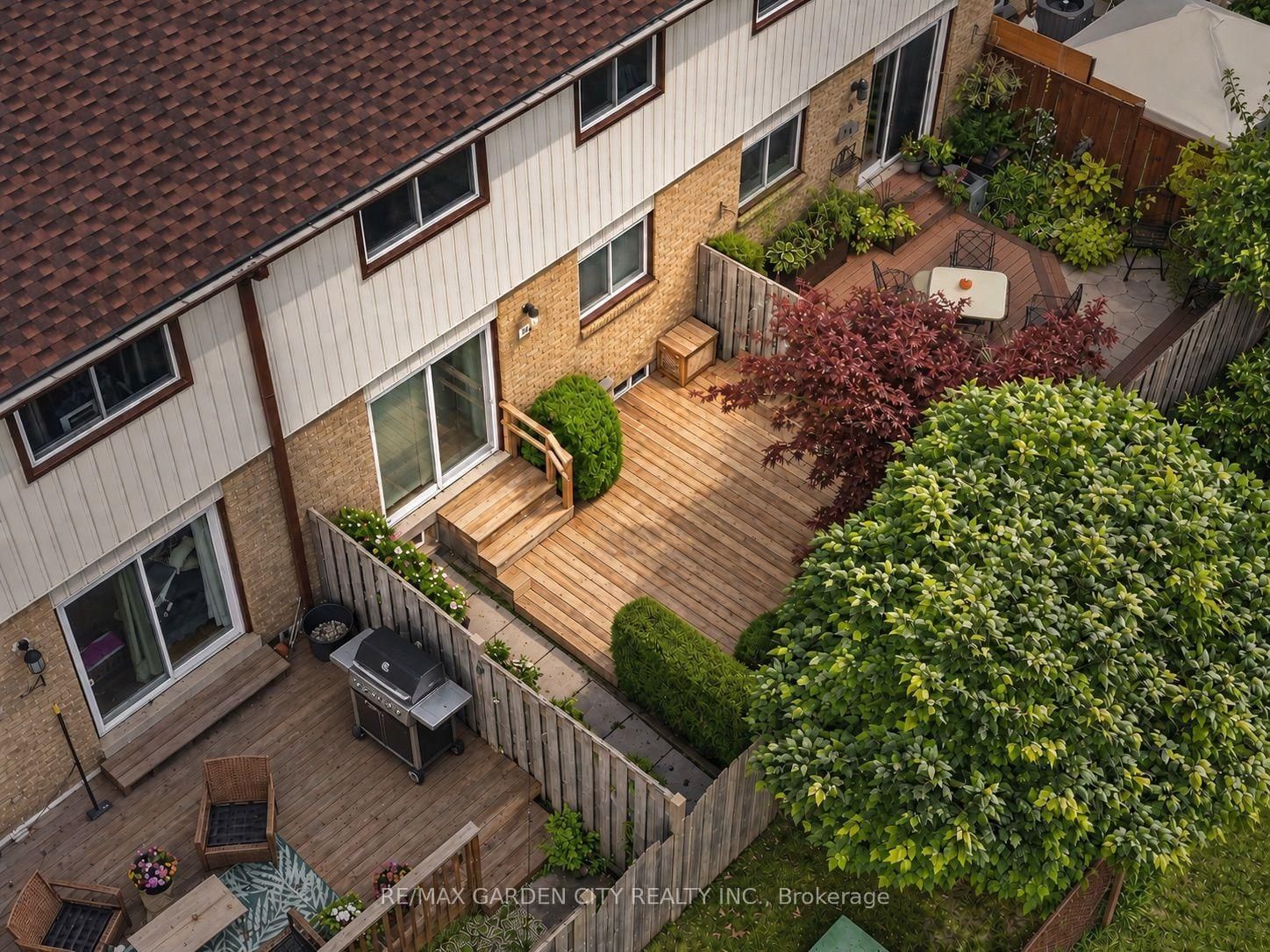1115 Paramount Drive • #88 • Hamilton, ON photo 22