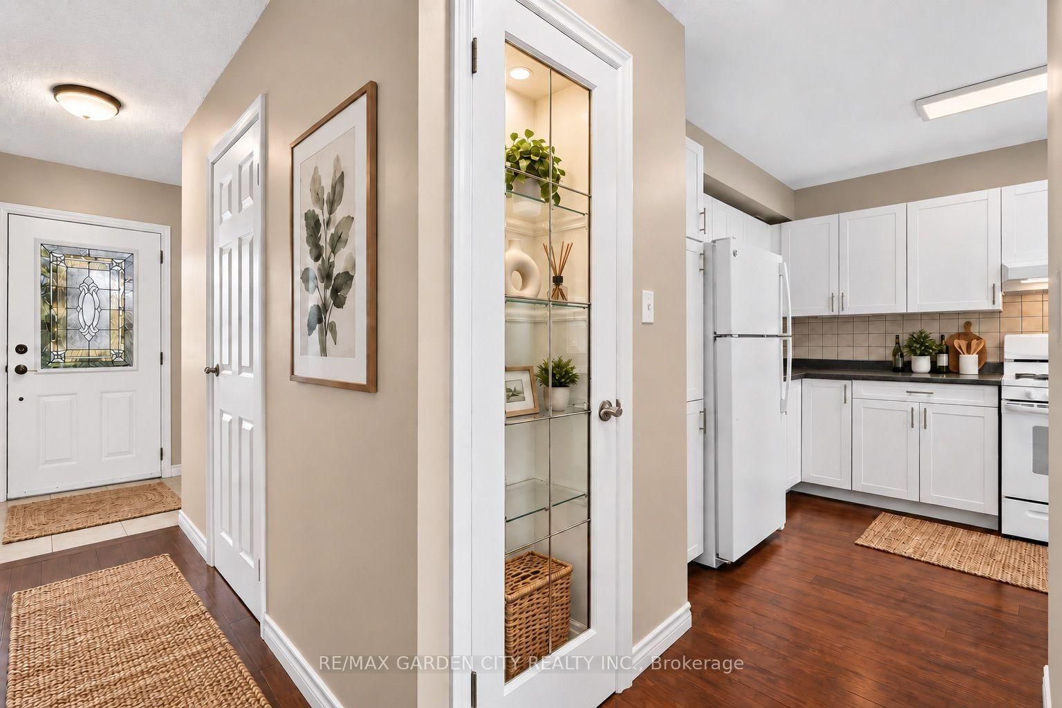 1115 Paramount Drive • #88 • Hamilton, ON photo 5