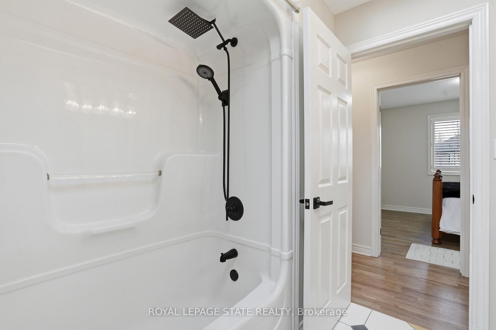 56 MCCAFFERY Crescent • St. Catharines, ON photo 33