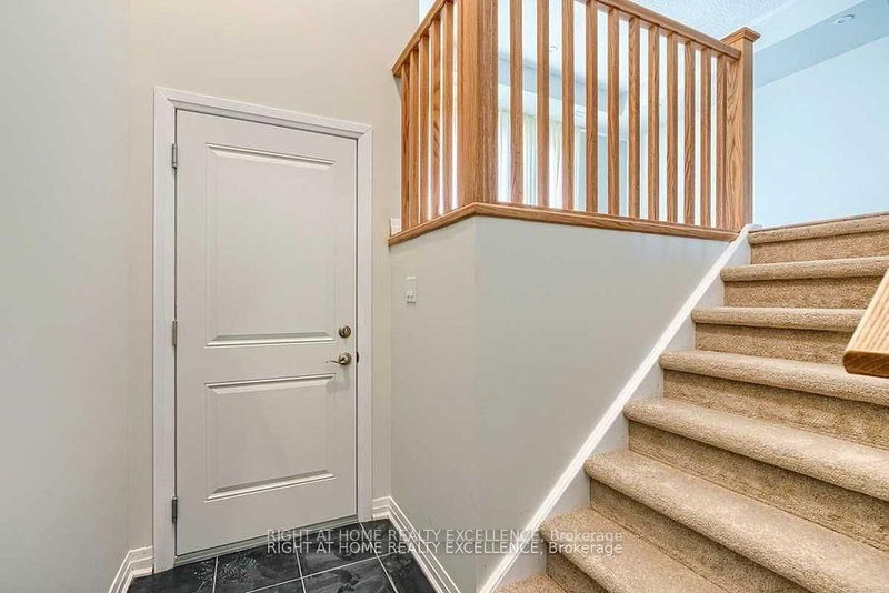 8 - 124 Seabrook Road