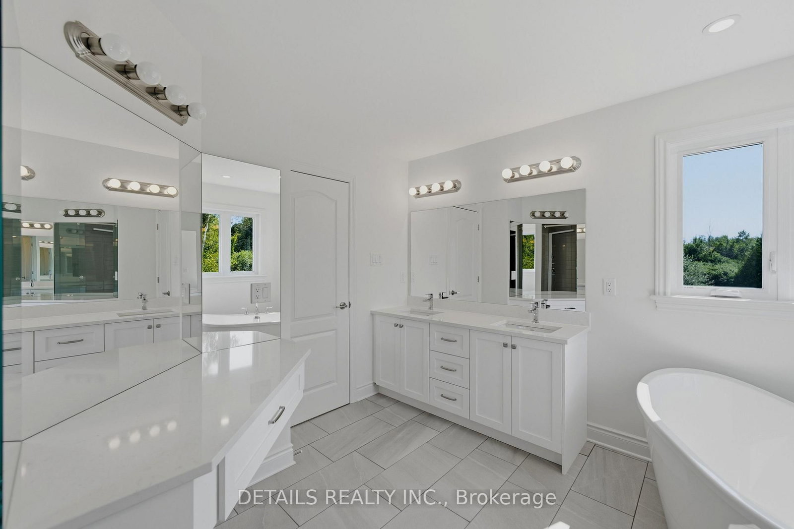 28 Ridingview Crescent • Ottawa, ON photo 27