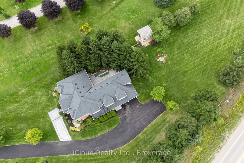 41 Woodland Drive