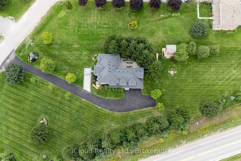 41 Woodland Drive
