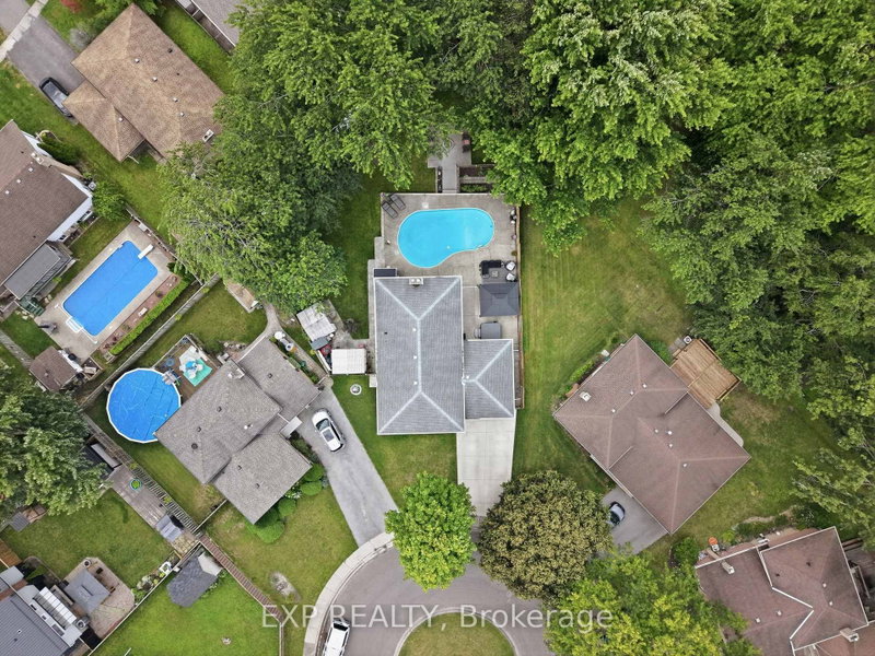 14 Apple Court
