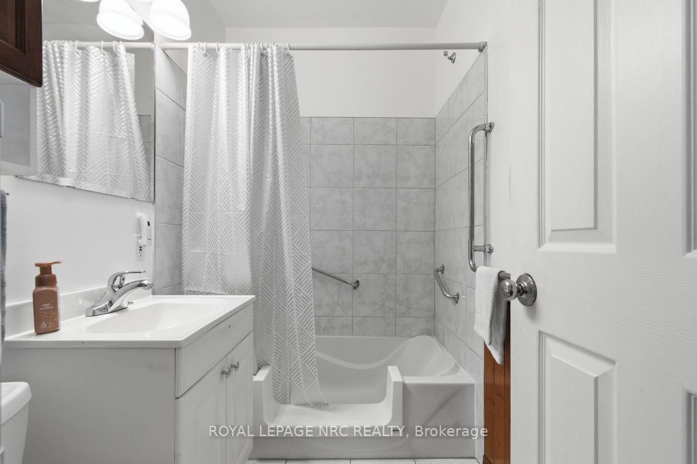 7 Beard Place • St. Catharines, ON photo 14