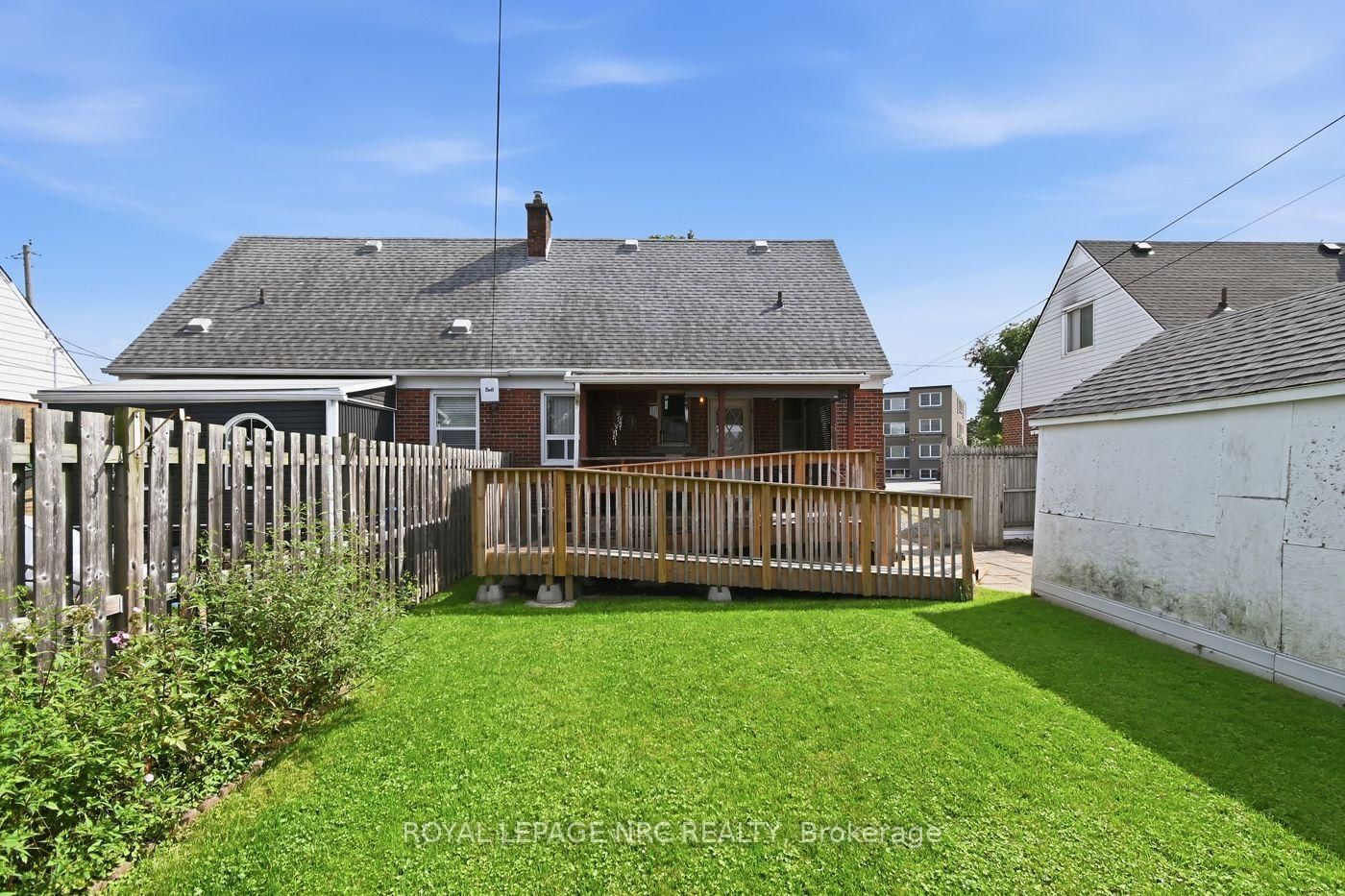 7 Beard Place • St. Catharines, ON photo 24