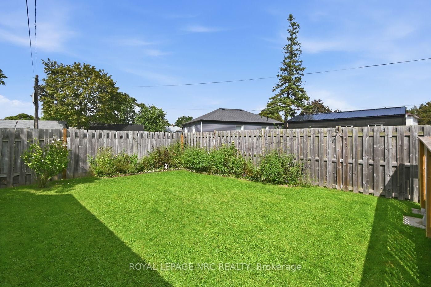 7 Beard Place • St. Catharines, ON photo 25