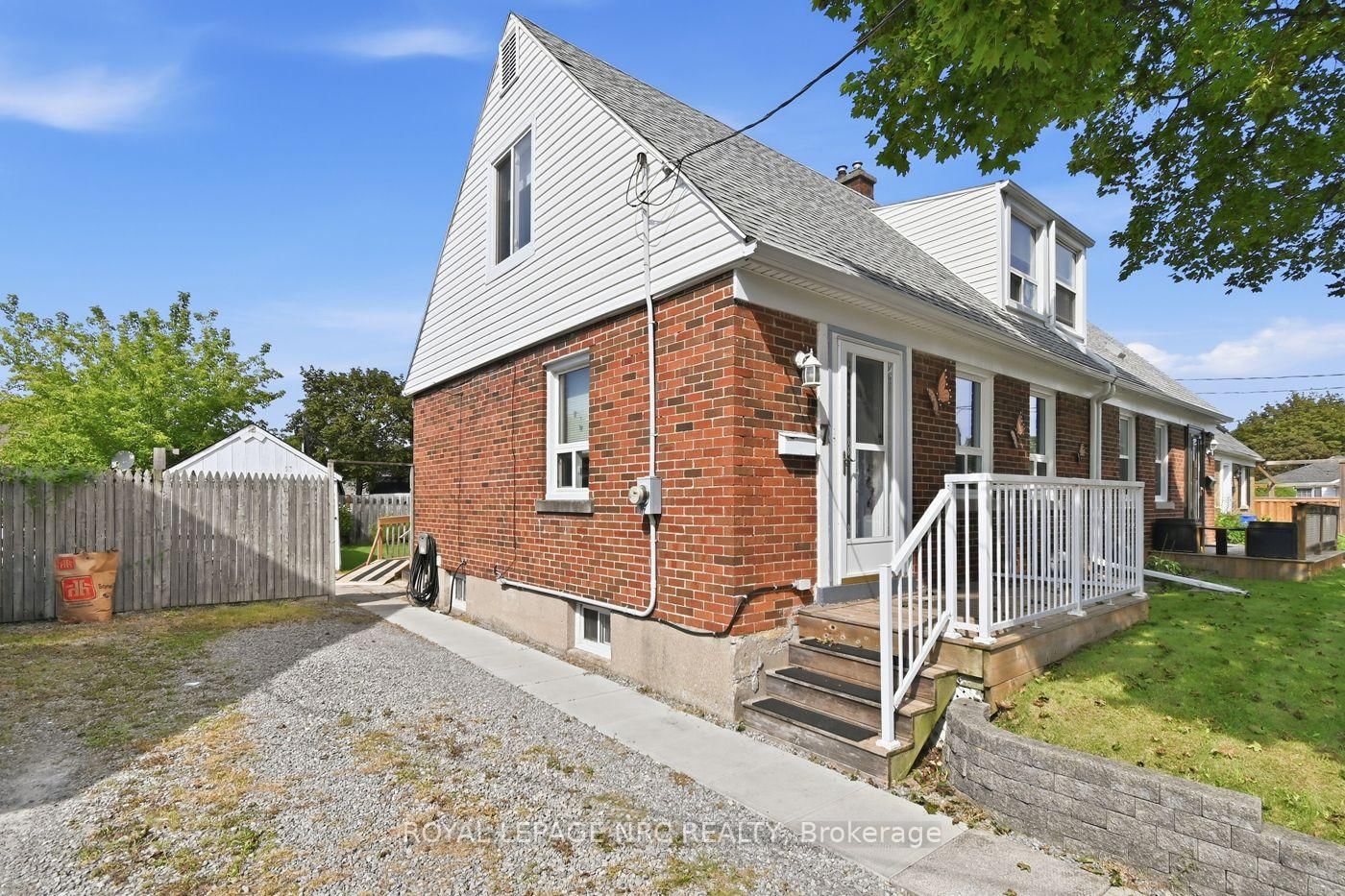7 Beard Place • St. Catharines, ON photo 4