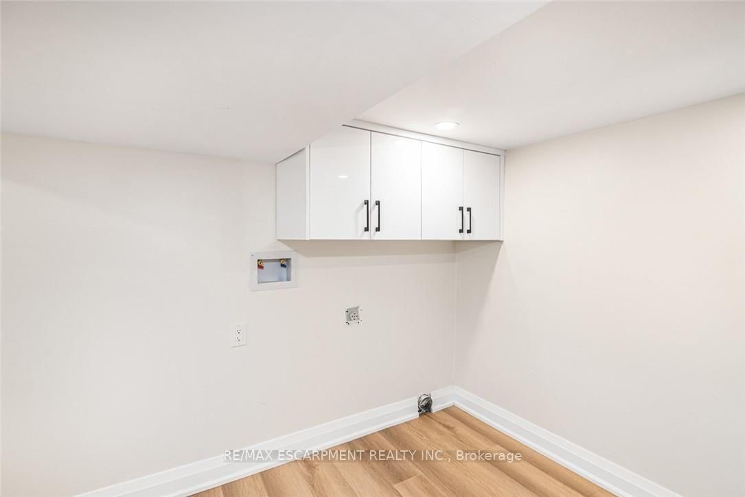 250 Rosslyn Avenue N • Hamilton, ON photo 28