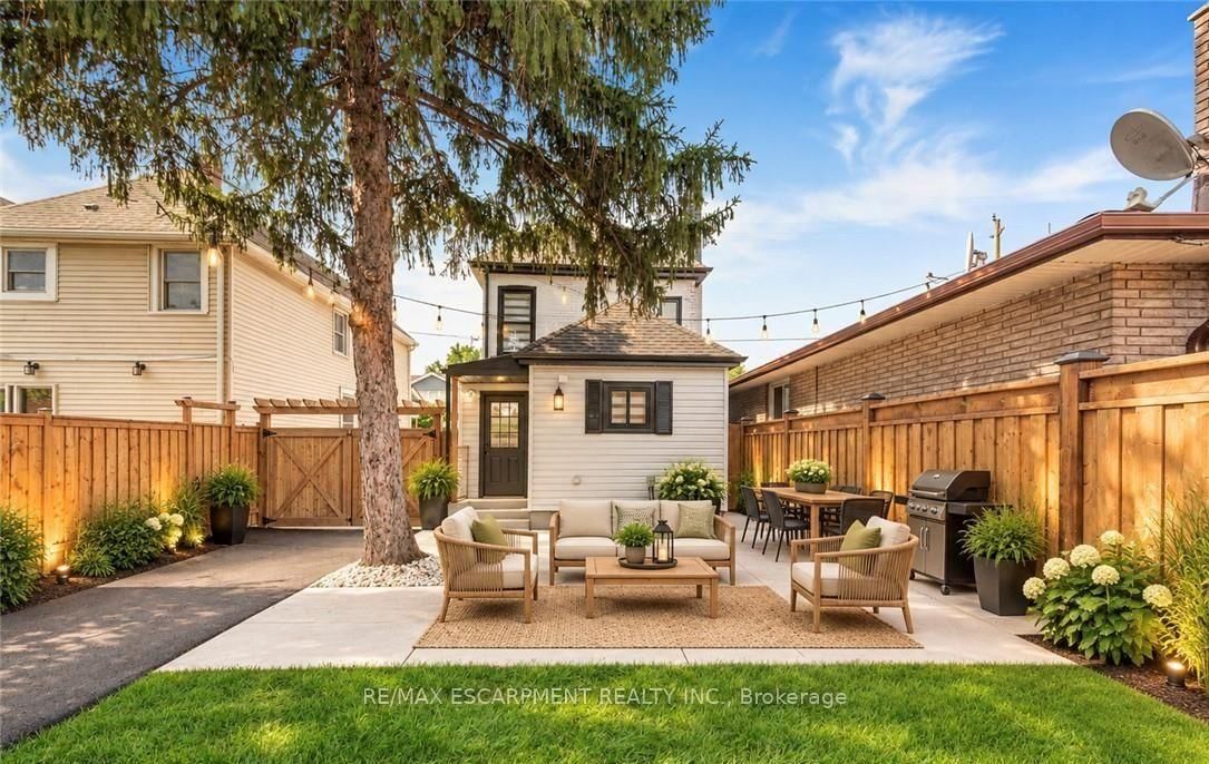 250 Rosslyn Avenue N • Hamilton, ON photo 43