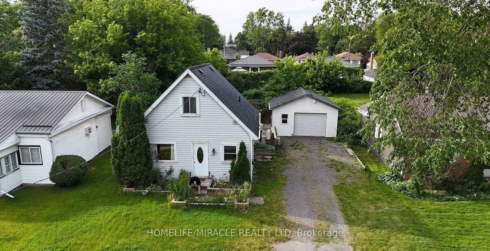394 Bridge Street E • Belleville, ON photo 1