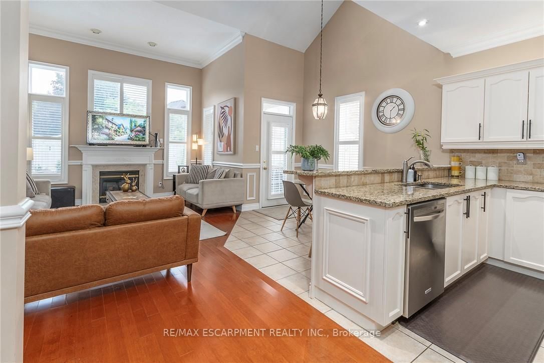 151 Moore Crescent • Hamilton, ON photo 10