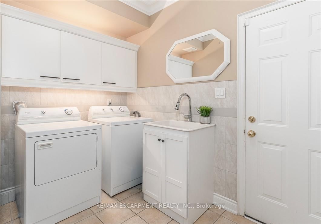 151 Moore Crescent • Hamilton, ON photo 21