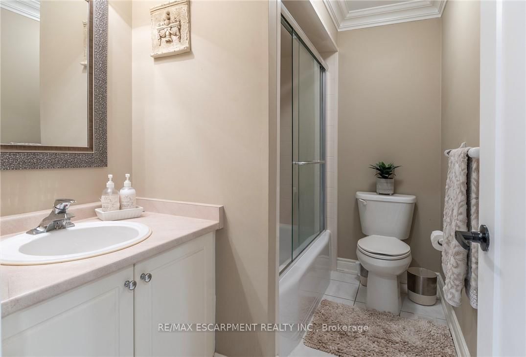 151 Moore Crescent • Hamilton, ON photo 28