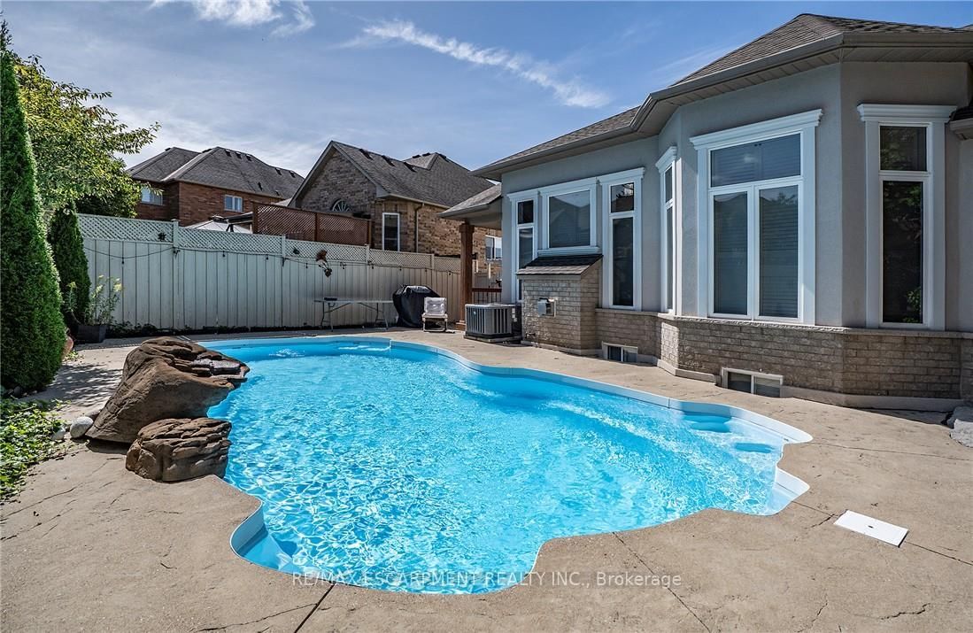 151 Moore Crescent • Hamilton, ON photo 37