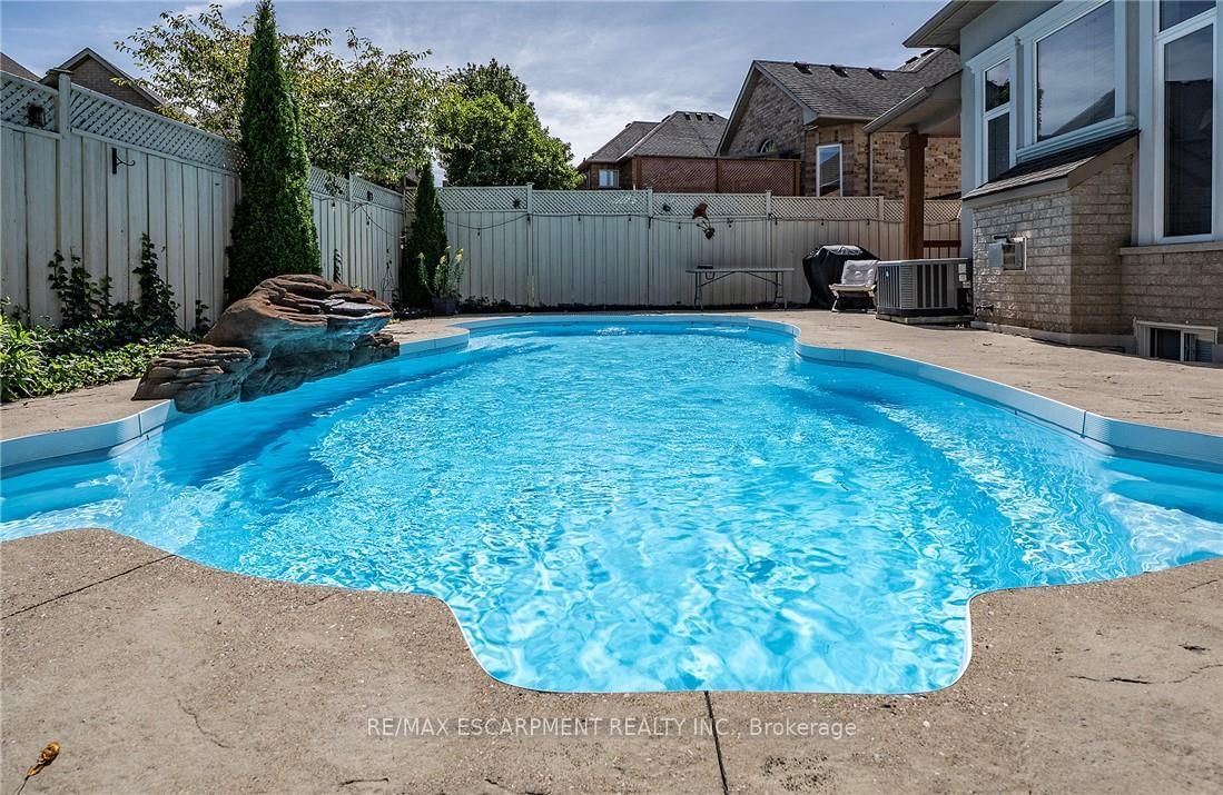 151 Moore Crescent • Hamilton, ON photo 38