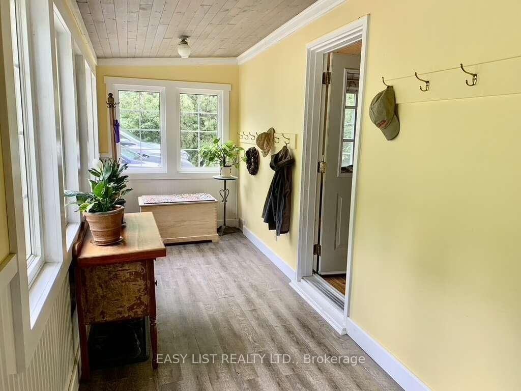 271 Quaker Lane • Middlesex Centre, ON photo 10