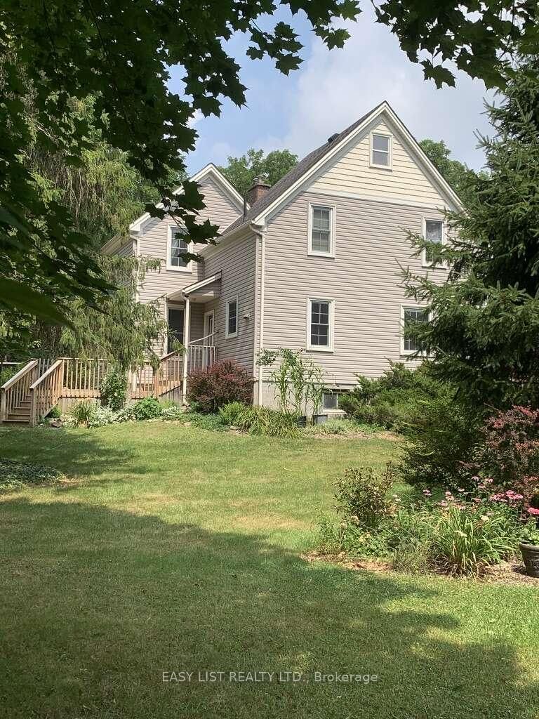 271 Quaker Lane • Middlesex Centre, ON photo 6
