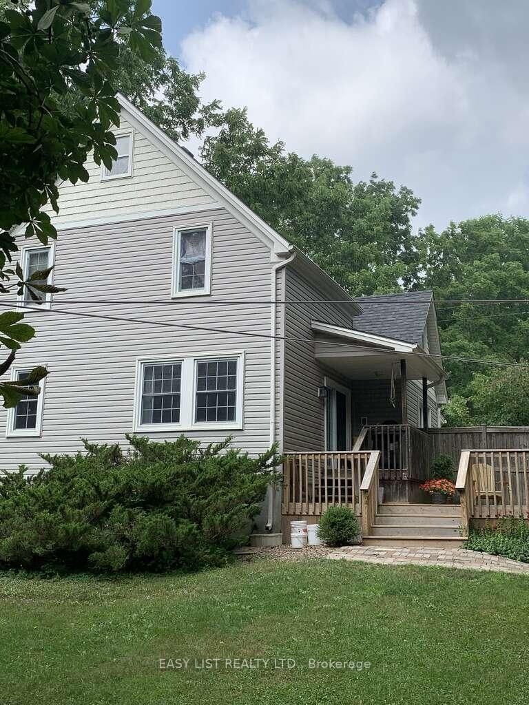 271 Quaker Lane • Middlesex Centre, ON photo 9